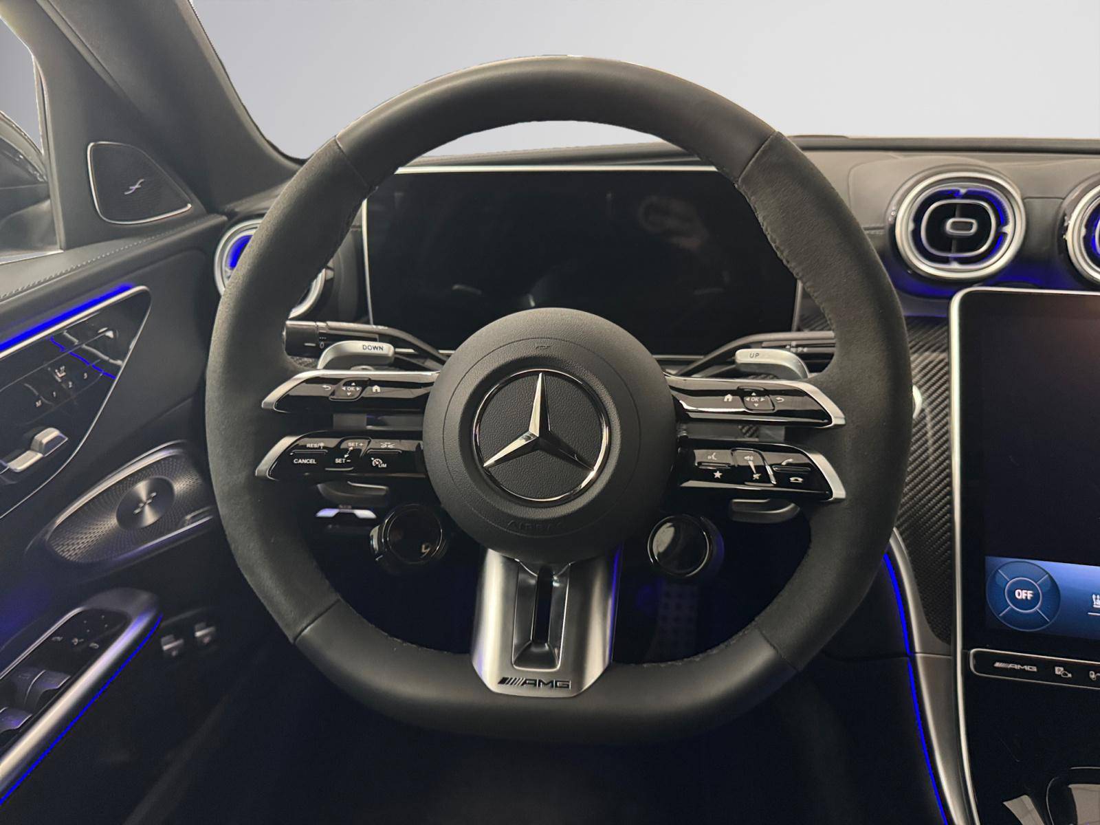 Image Mercedes-Benz CLASSE C BERLINE Mercedes-AMG C 63 S E PERFORMANCE Berline  Classe C AMG 63 S E Performance 9G-Tronic 4Matic+ Mercedes-AMG C 63 S E PERFORMANCE Berline