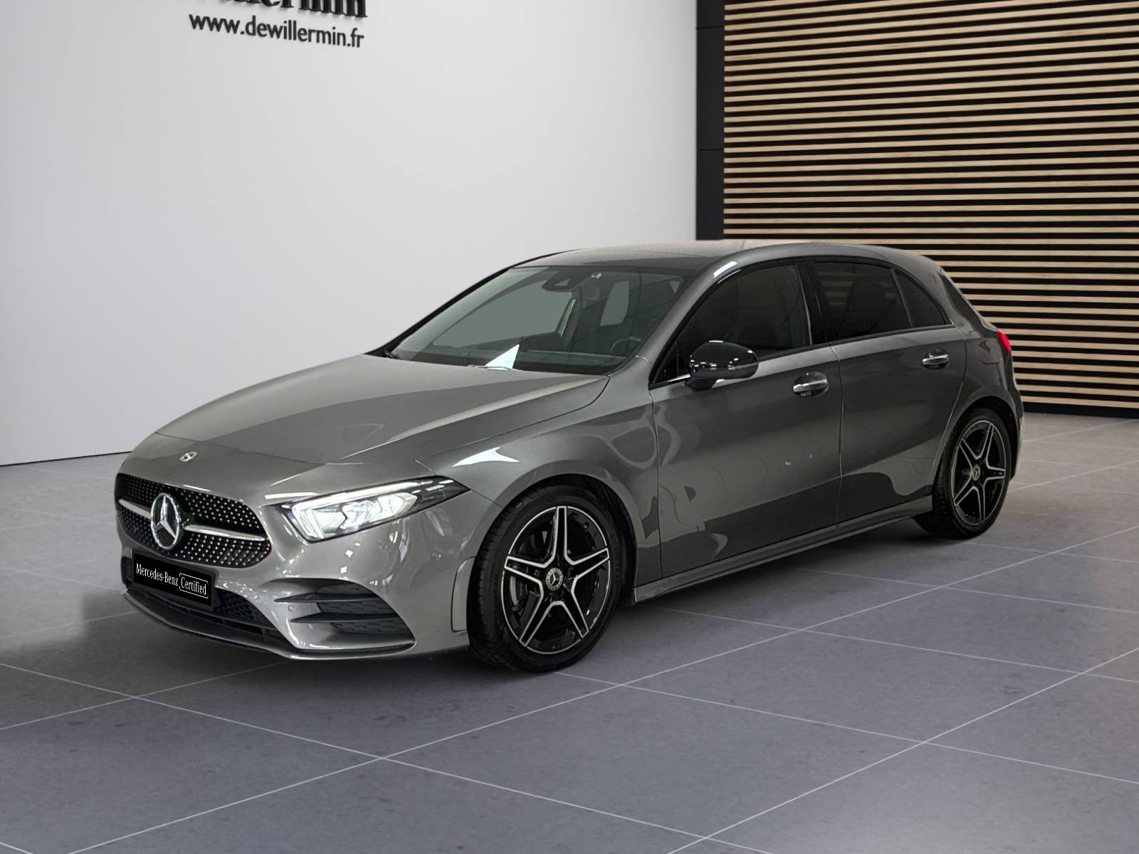 Photo MERCEDES CLASSE A Classe A 180 7G-DCT