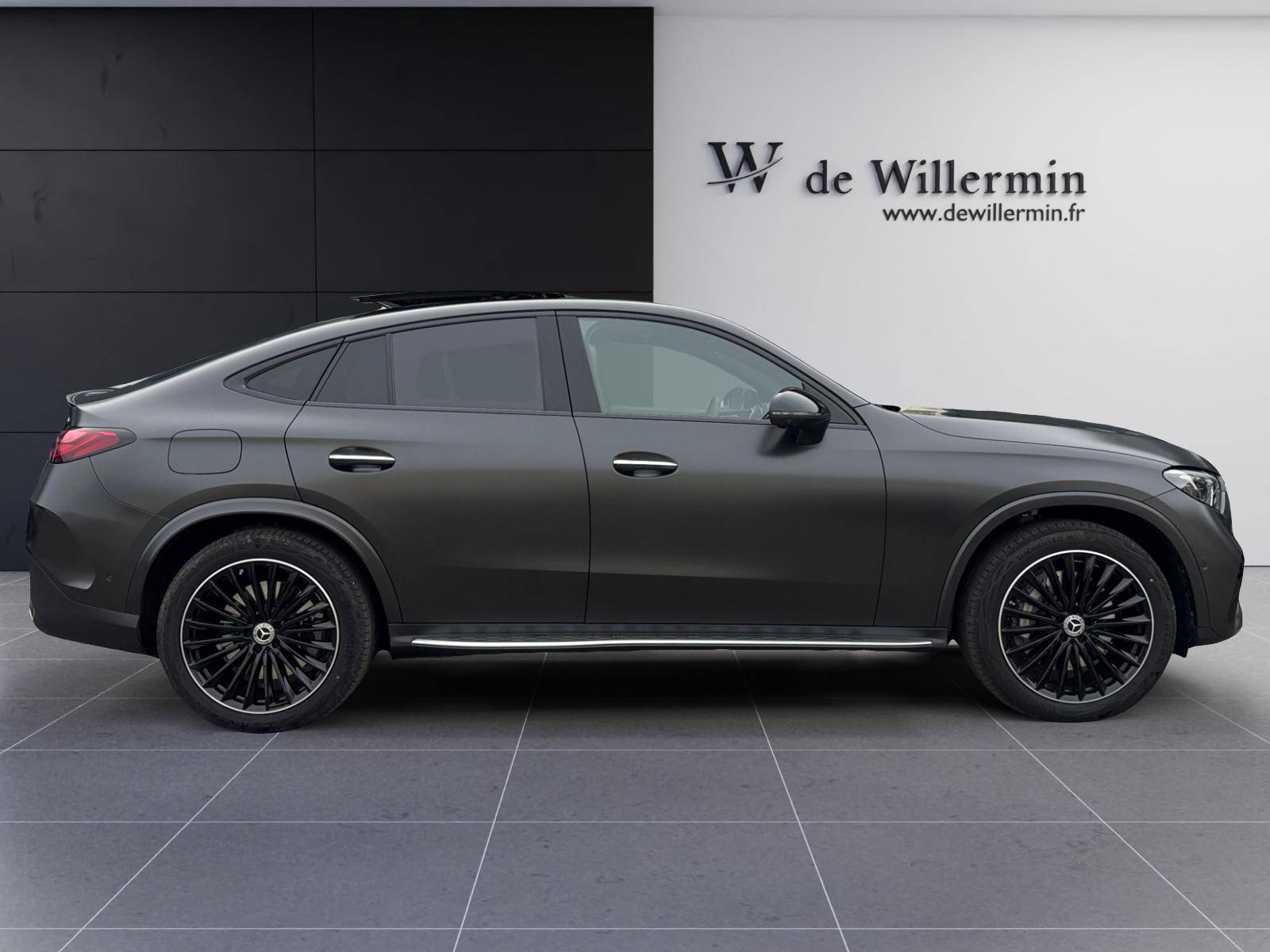 Image Mercedes-Benz GLC COUPÉ GLC 300 de Hybrid EQ 4MATIC Coupé AMG Line  GLC 300 d e Hybrid EQ 4MATIC Coupé AMG Line GLC 300 de Hybrid EQ 4MATIC Coupé AMG Line