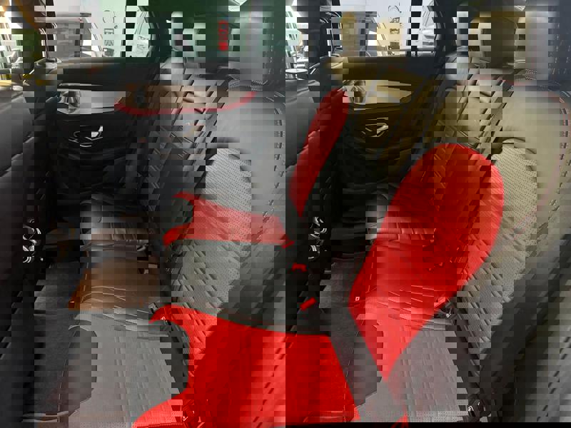 Image Mercedes-Benz GLC COUPÉ Mercedes-AMG GLC 63 S 4MATIC+ Coupé   Mercedes-AMG GLC 63 S 4MATIC+ Coupé