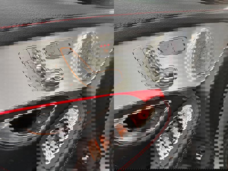 Image Mercedes-Benz GLC COUPÉ Mercedes-AMG GLC 63 S 4MATIC+ Coupé   Mercedes-AMG GLC 63 S 4MATIC+ Coupé