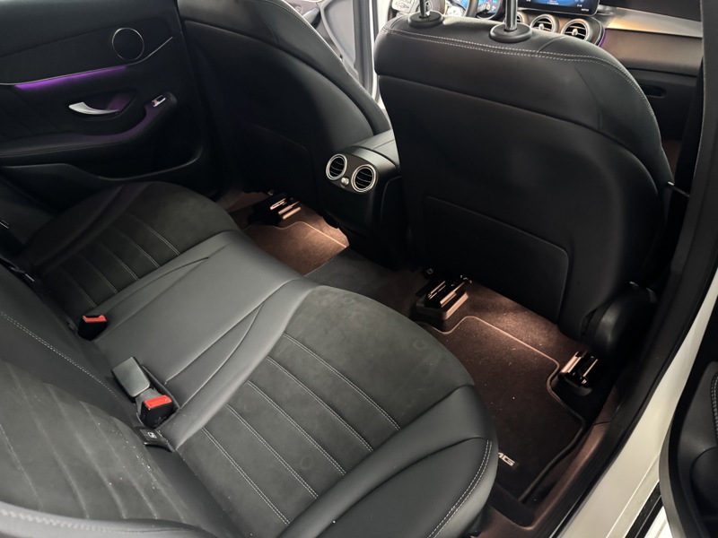 Image Mercedes-Benz GLC SUV GLC 300e 4MATIC SUV AMG Line   GLC 300e 4MATIC SUV AMG Line