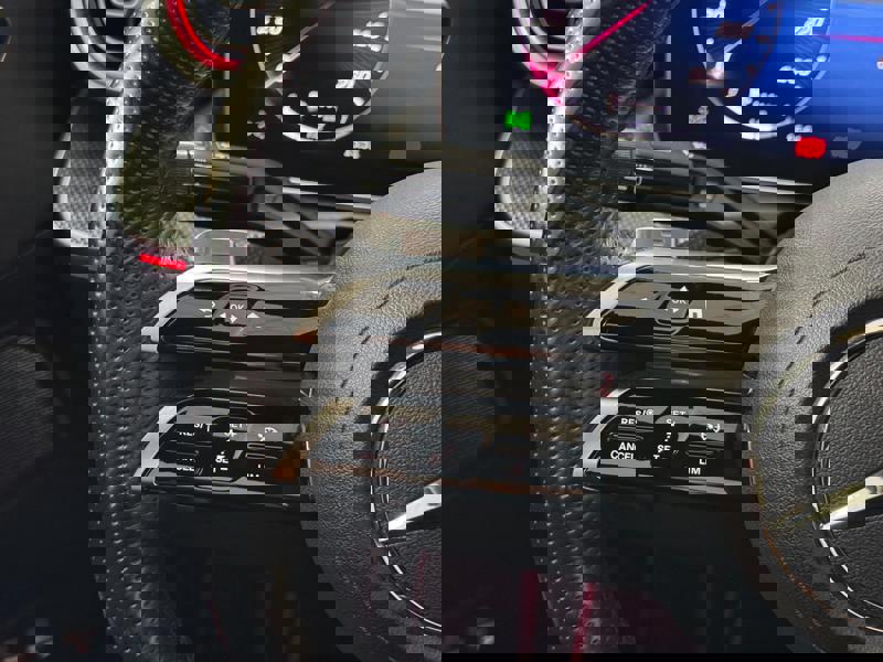 Image Mercedes-Benz CLASSE C BERLINE Classe C 300 e Hybrid EQ Berline AMG Line   Classe C 300 e Hybrid EQ Berline AMG Line