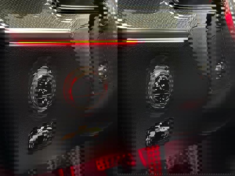 Image Mercedes-Benz CLASSE C BERLINE Classe C 300 e Hybrid EQ Berline AMG Line   Classe C 300 e Hybrid EQ Berline AMG Line