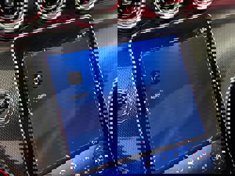 Image Mercedes-Benz CLASSE C BERLINE Classe C 300 e Hybrid EQ Berline AMG Line   Classe C 300 e Hybrid EQ Berline AMG Line