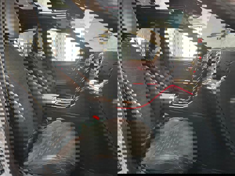 Image Mercedes-Benz CLASSE C BERLINE Classe C 300 e Hybrid EQ Berline AMG Line   Classe C 300 e Hybrid EQ Berline AMG Line