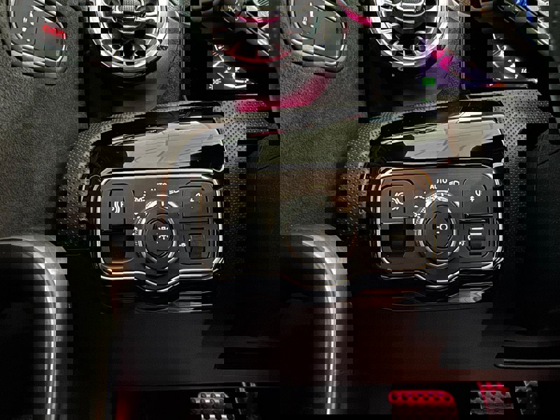 Image Mercedes-Benz CLASSE A 250 e Hybrid EQ AMG Line  Classe A 250 e Hybrid EQ AMG Line 250 e Hybrid EQ AMG Line