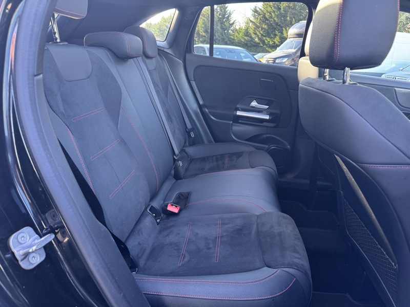 Image Mercedes-Benz GLA 250 e Hybrid EQ AMG Line   250 e Hybrid EQ AMG Line