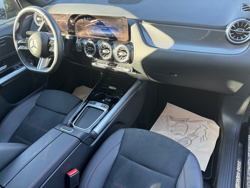 Image Mercedes-Benz GLA 250 e Hybrid EQ AMG Line   250 e Hybrid EQ AMG Line