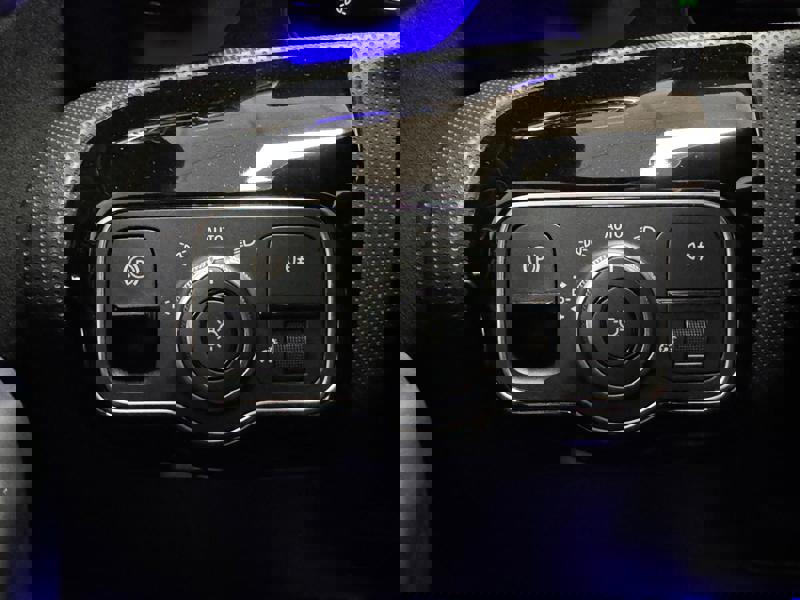 Image Mercedes-Benz CLA COUPÉ CLA 250 e Hybrid EQ Coupé AMG Line  CLA 250 e Hybrid EQ Coupé AMG Line CLA 250 e Hybrid EQ Coupé AMG Line