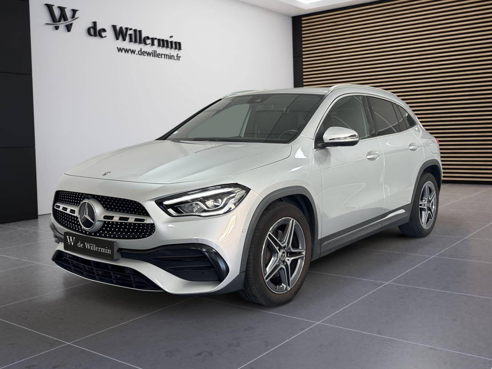 Photo MERCEDES GLA GLA 200 d 8G-DCT