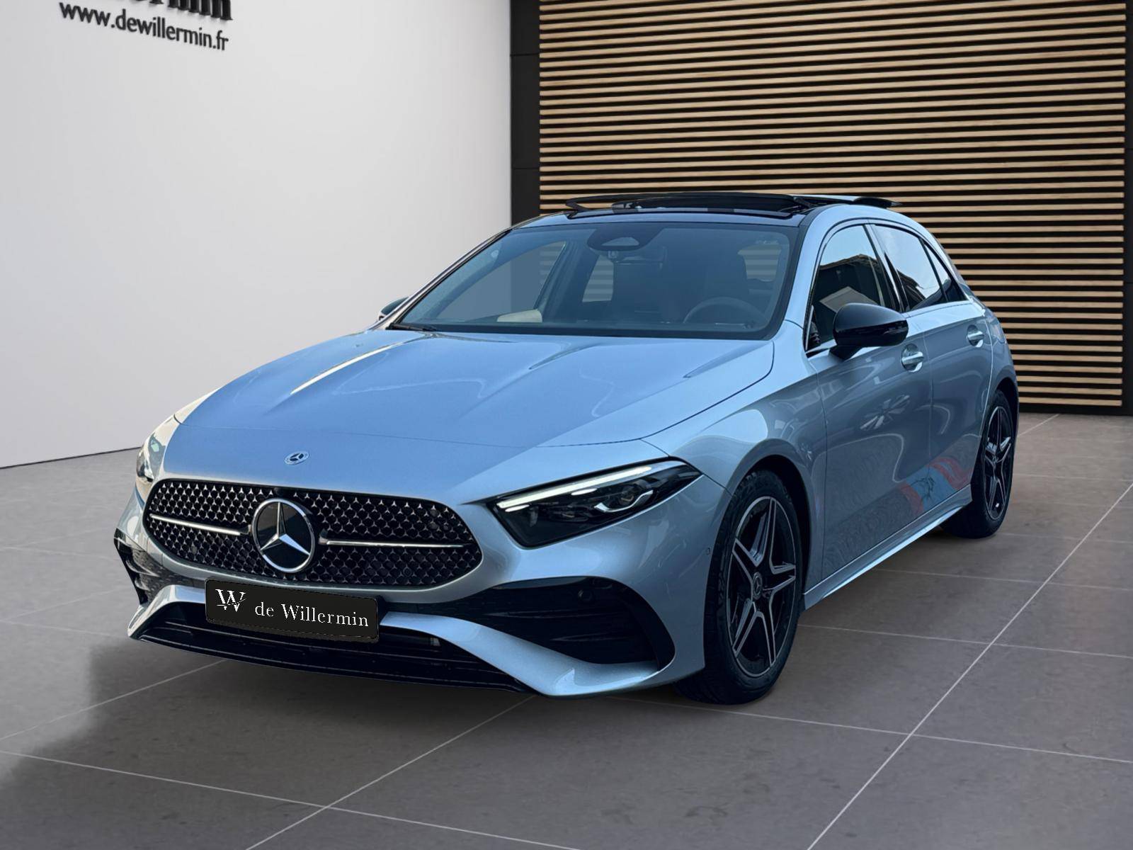 Photo MERCEDES CLASSE A Classe A 180 d 8G-DCT