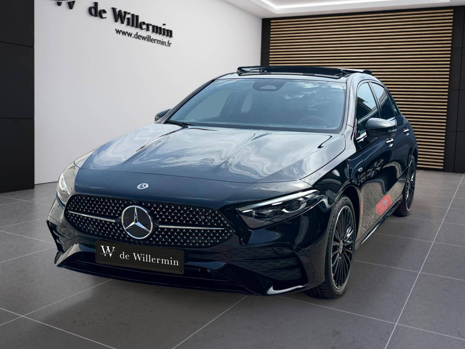 Photo MERCEDES CLASSE A Classe A 250 e Hybrid EQ 8G-DCT