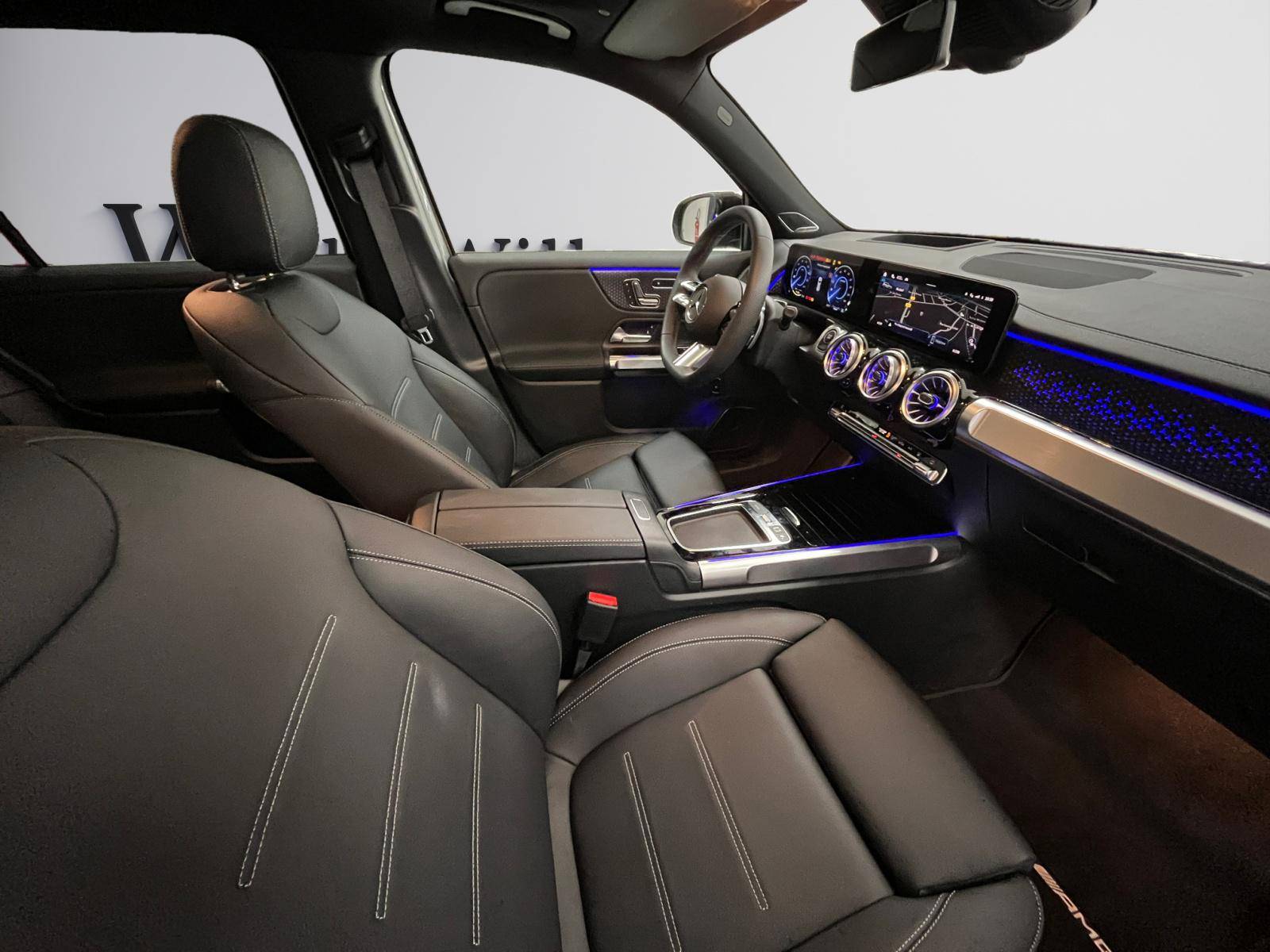 Image Mercedes-Benz EQB 250+ AMG Line  EQB 250+ AMG Line 250+ AMG Line