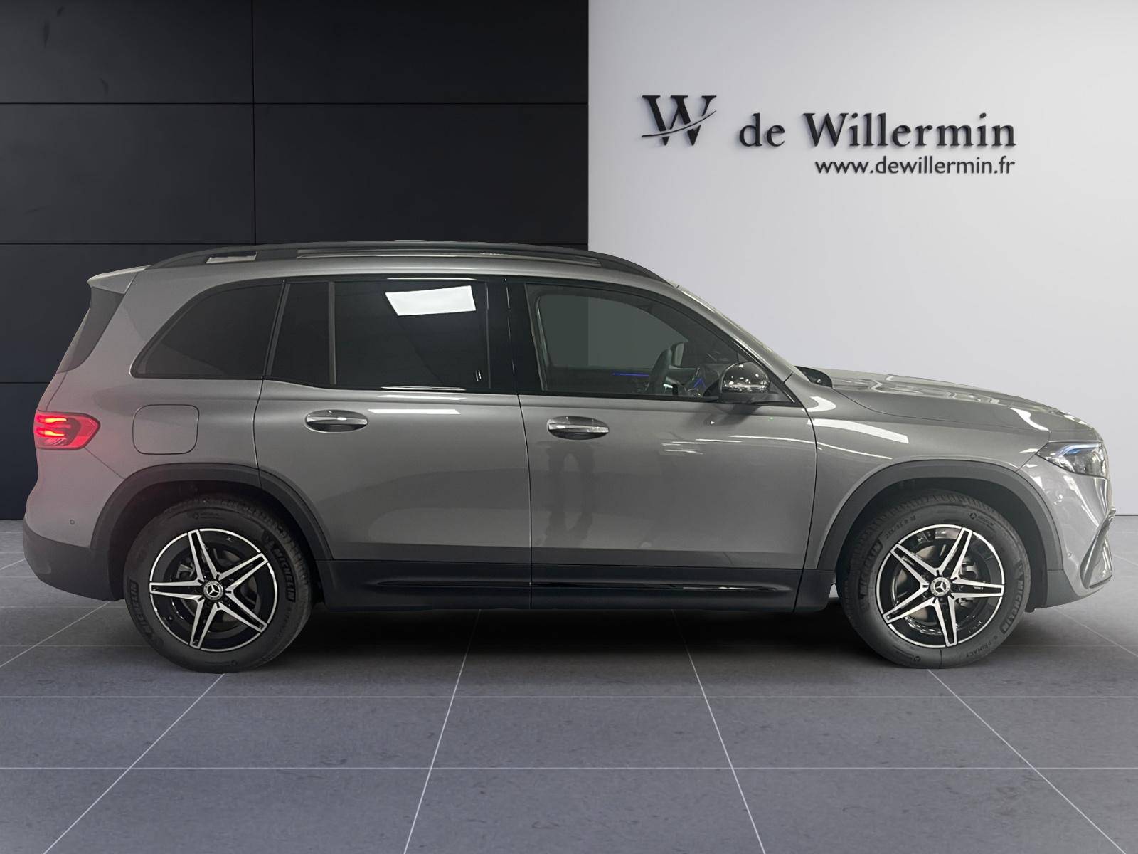 Image Mercedes-Benz EQB 250+ AMG Line  EQB 250+ AMG Line 250+ AMG Line