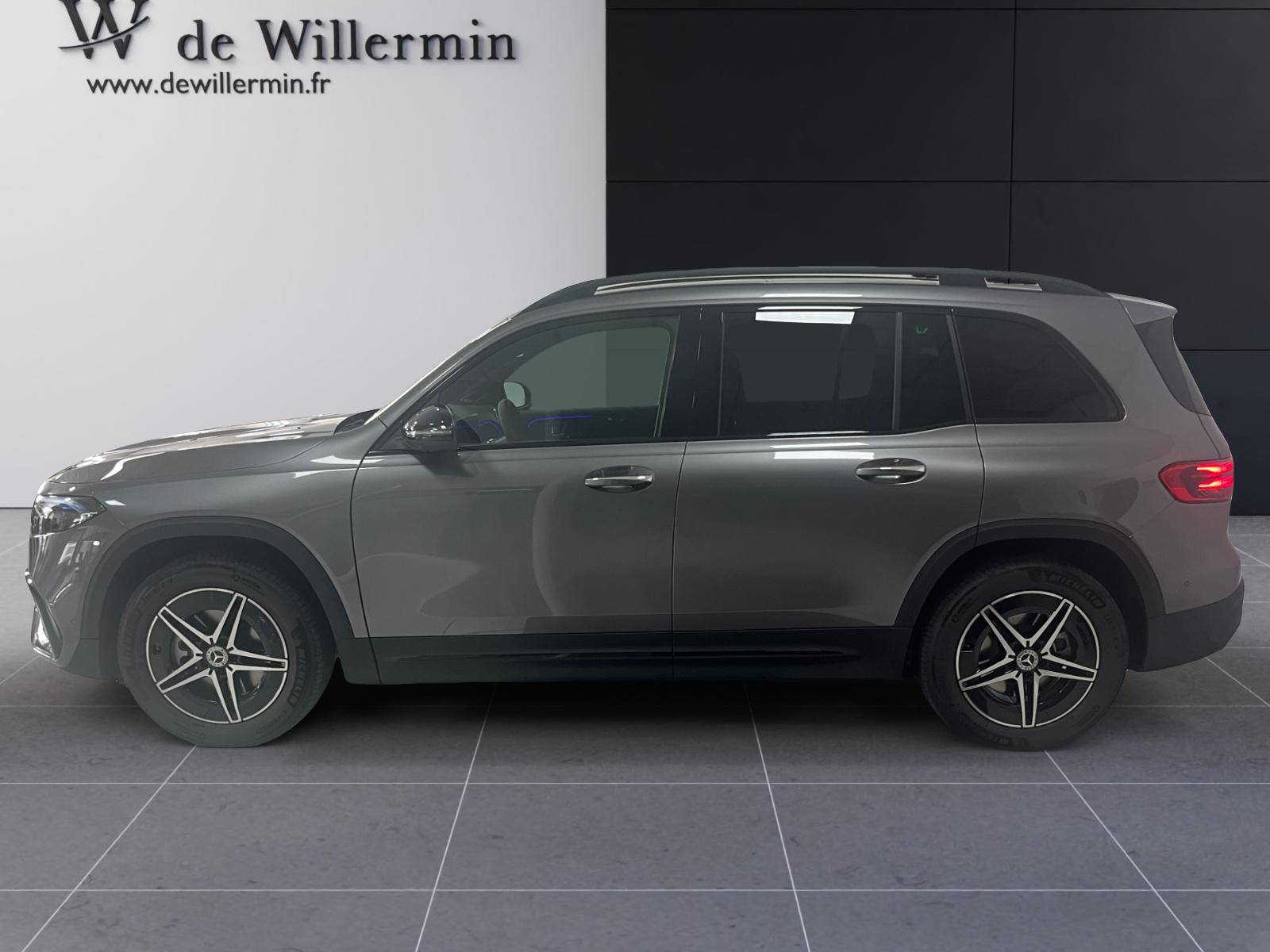 Image Mercedes-Benz EQB 250+ AMG Line  EQB 250+ AMG Line 250+ AMG Line