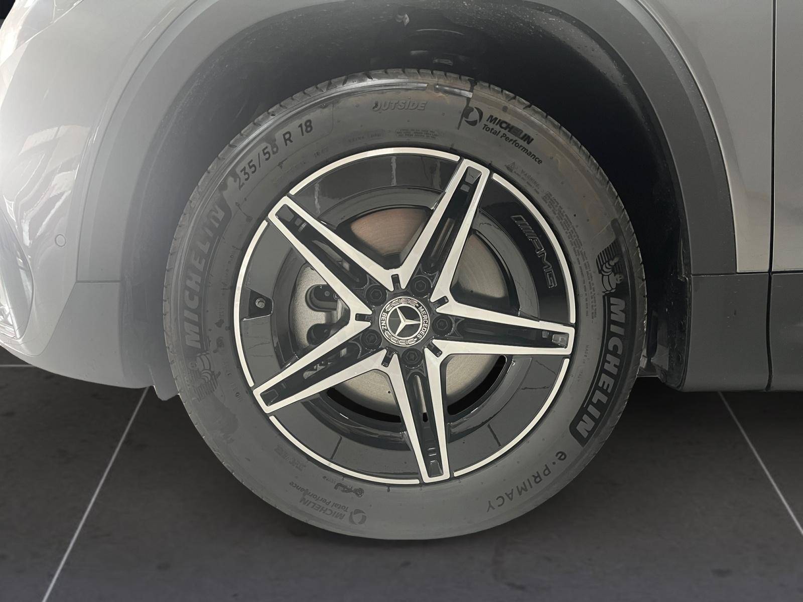 Image Mercedes-Benz EQB 250+ AMG Line  EQB 250+ AMG Line 250+ AMG Line