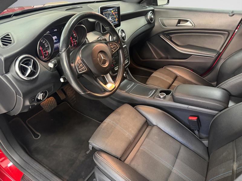 Image Mercedes-Benz CLA COUPÉ CLA 180 Coupé Sensation  Classe CLA 180 7-G DCT Sensation CLA 180 Coupé Sensation