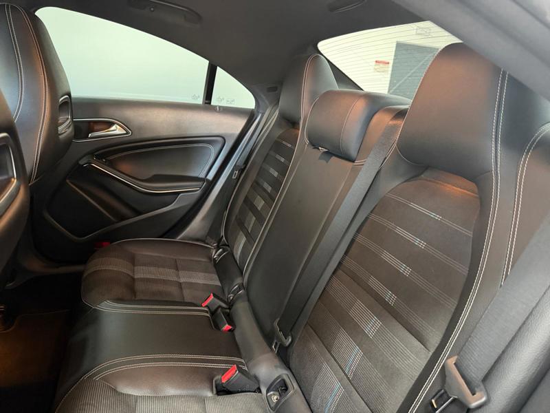 Image Mercedes-Benz CLA COUPÉ CLA 180 Coupé Sensation  Classe CLA 180 7-G DCT Sensation CLA 180 Coupé Sensation