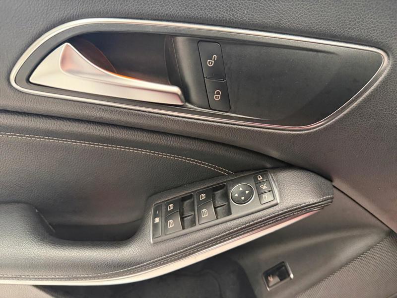 Image Mercedes-Benz CLA COUPÉ CLA 180 Coupé Sensation  Classe CLA 180 7-G DCT Sensation CLA 180 Coupé Sensation