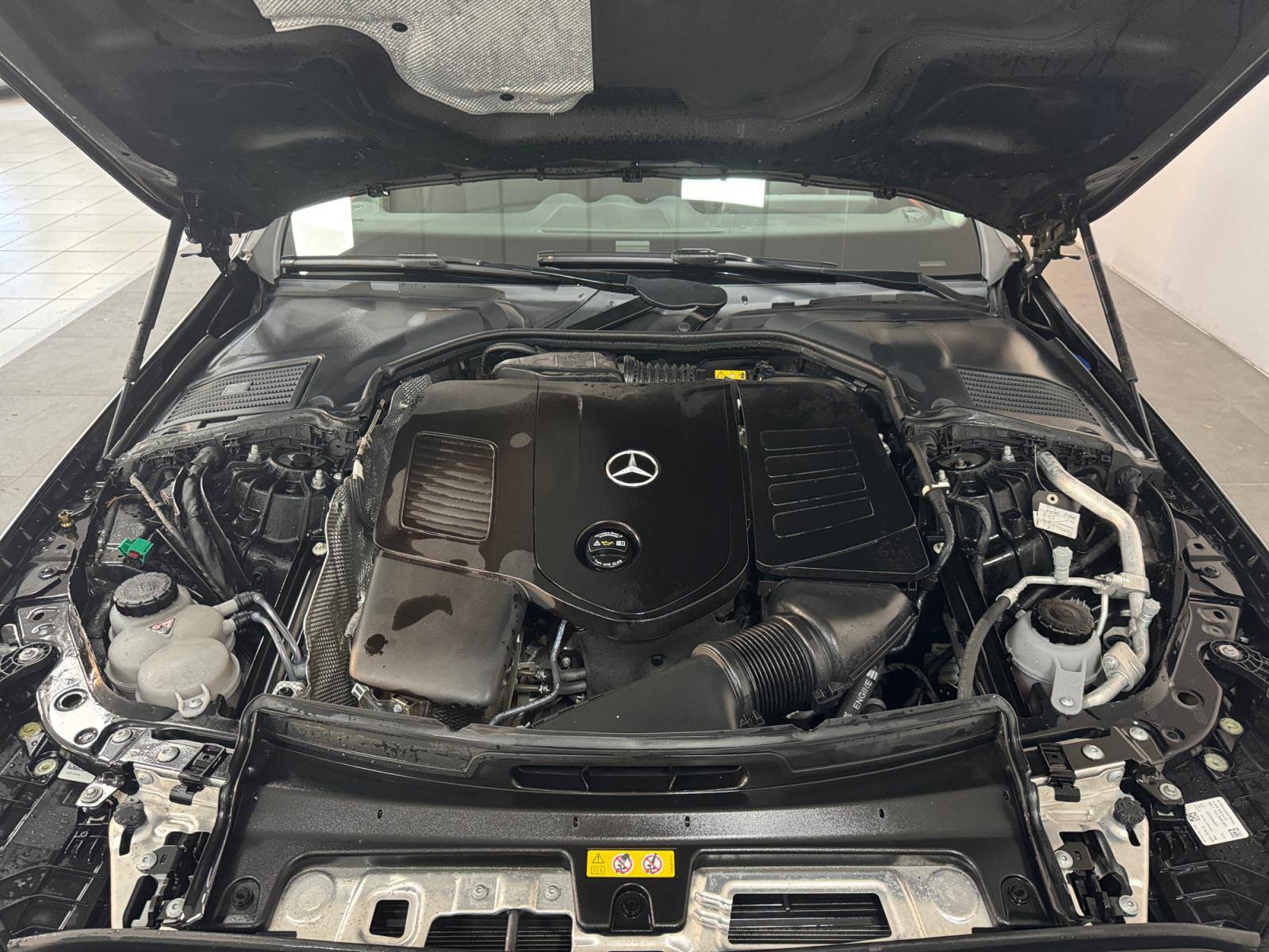 Image Mercedes-Benz CLASSE C BREAK Classe C 300 e Hybrid EQ Break Avantgarde Line  Classe C Break 300 e 9G-Tronic Avantgarde Line Classe C 300 e Hybrid EQ Break Avantgarde Line