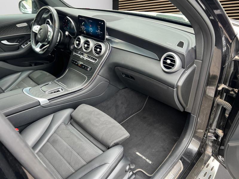 Image Mercedes-Benz GLC COUPÉ GLC 300e 4MATIC Coupé AMG Line  GLC Coupé 300 e 9G-Tronic 4Matic AMG Line GLC 300e 4MATIC Coupé AMG Line