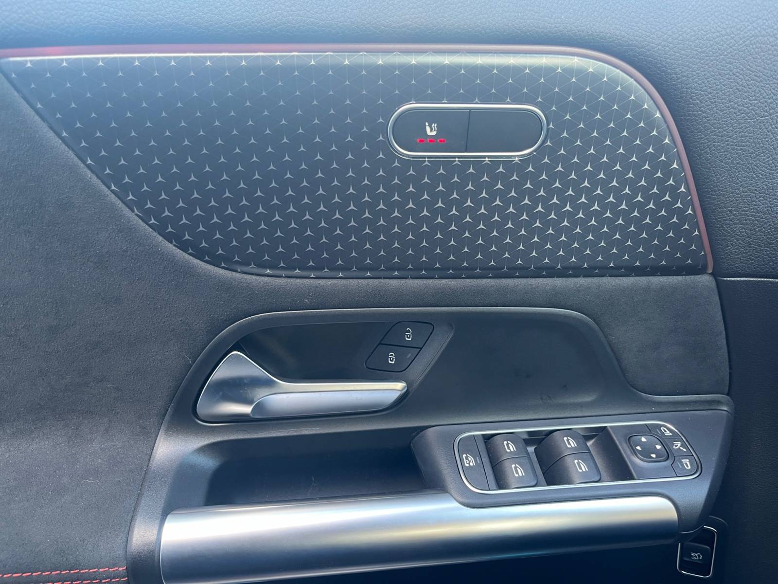 Image Mercedes-Benz EQA 250+ Edition  EQA 250+ Edition 250+ Edition