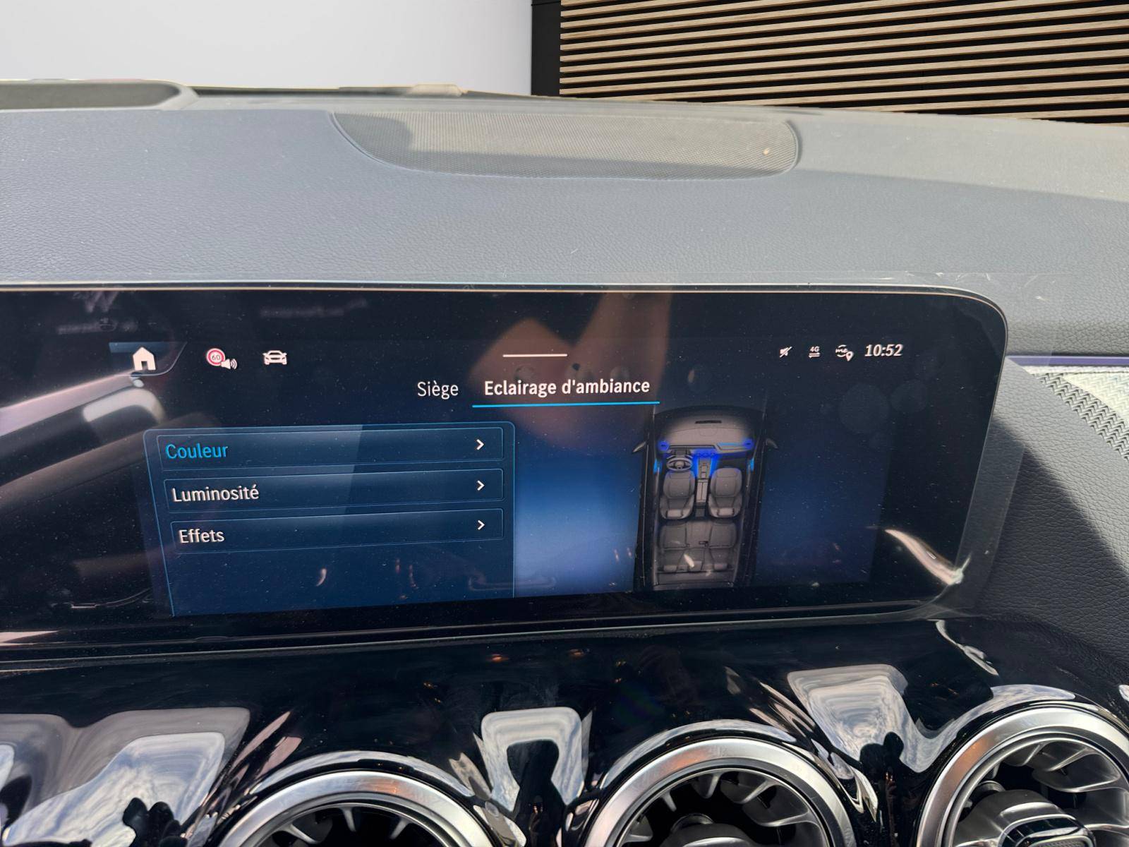 Image Mercedes-Benz GLA 200 d AMG Line  GLA 200 d AMG Line 200 d AMG Line