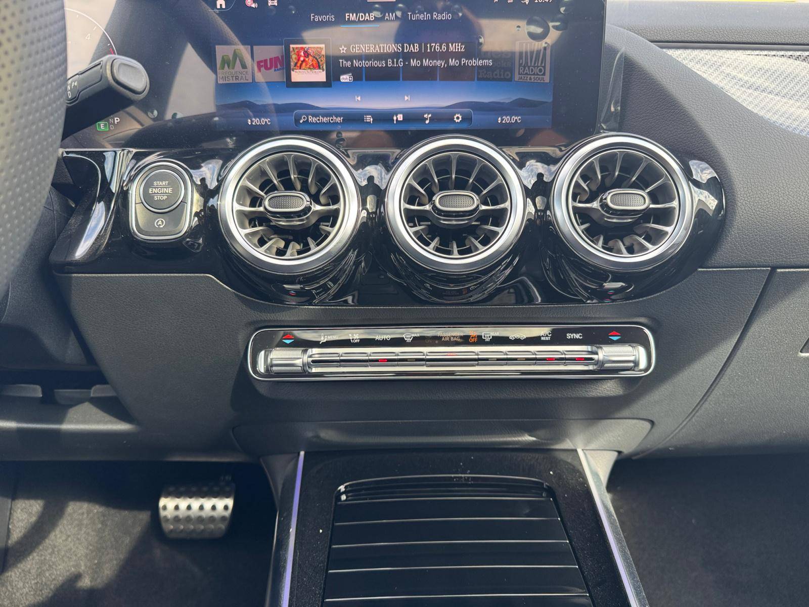 Image Mercedes-Benz GLA 200 d AMG Line  GLA 200 d AMG Line 200 d AMG Line