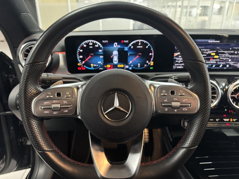 Image Mercedes-Benz CLA COUPÉ CLA 200 d Coupé AMG Line   CLA 200 d Coupé AMG Line