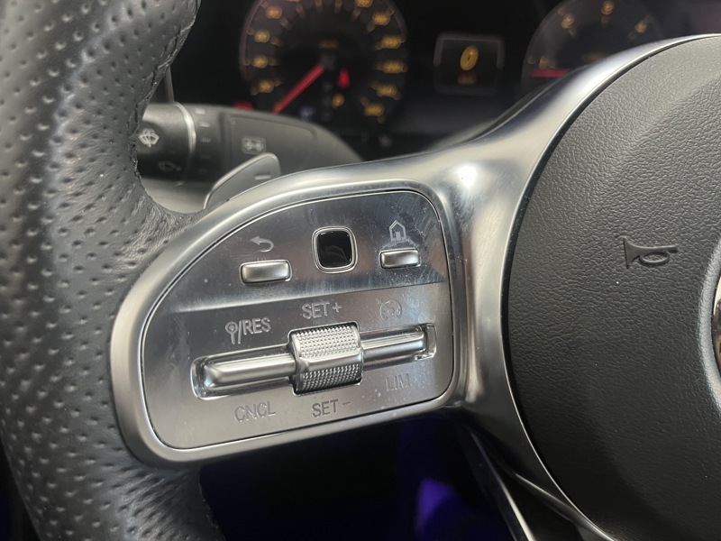 Image Mercedes-Benz CLASSE E COUPÉ Classe E 220 d 4MATIC AMG Line Coupé  Classe E Coupé 220 d 9G-Tronic 4-Matic AMG Line Classe E 220 d 4MATIC AMG Line Coupé