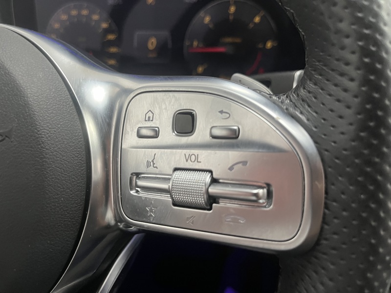 Image Mercedes-Benz CLASSE E COUPÉ Classe E 220 d 4MATIC AMG Line Coupé  Classe E Coupé 220 d 9G-Tronic 4-Matic AMG Line Classe E 220 d 4MATIC AMG Line Coupé