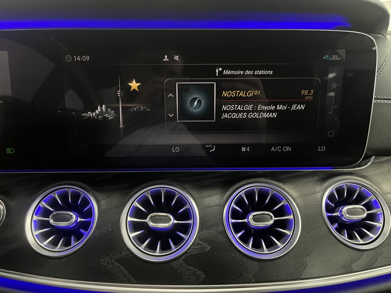 Image Mercedes-Benz CLASSE E COUPÉ Classe E 220 d 4MATIC AMG Line Coupé  Classe E Coupé 220 d 9G-Tronic 4-Matic AMG Line Classe E 220 d 4MATIC AMG Line Coupé