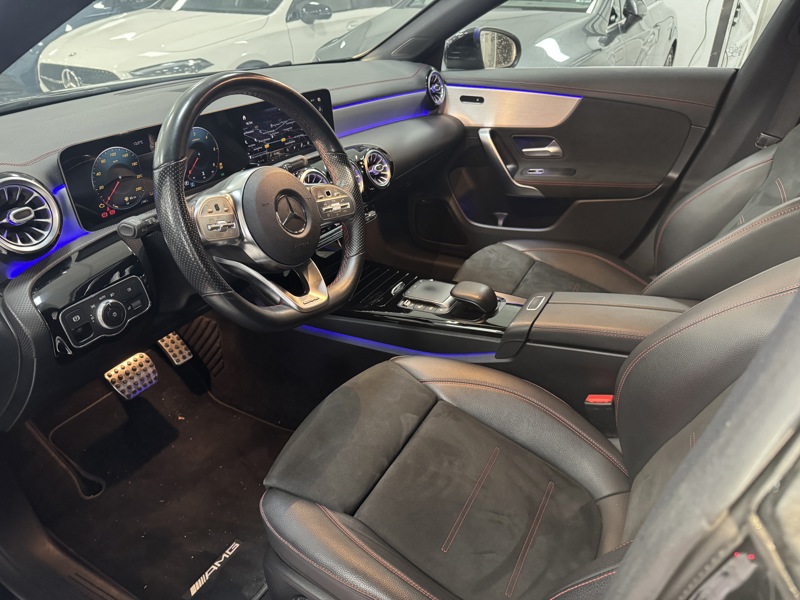 Image Mercedes-Benz CLA SHOOTING BRAKE CLA 200 d Shooting Brake AMG Line   CLA 200 d Shooting Brake AMG Line