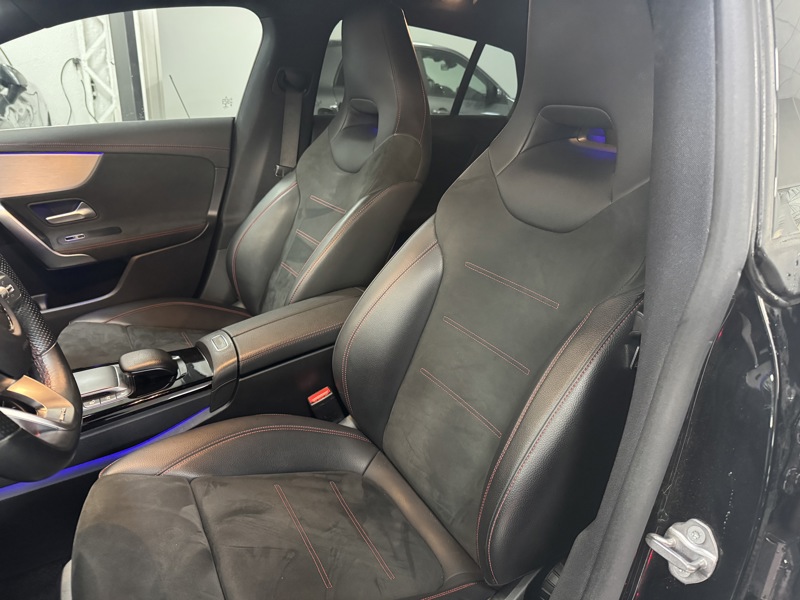 Image Mercedes-Benz CLA SHOOTING BRAKE CLA 200 d Shooting Brake AMG Line   CLA 200 d Shooting Brake AMG Line