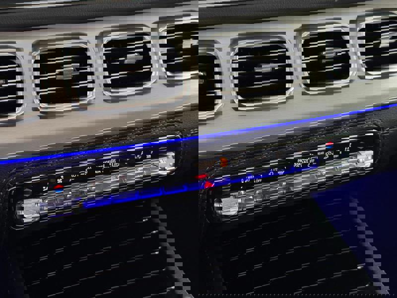 Image Mercedes-Benz GLE 350 de 4MATIC AMG Line   350 de 4MATIC AMG Line