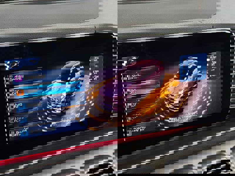 Image Mercedes-Benz GLE 350 de 4MATIC AMG Line   350 de 4MATIC AMG Line