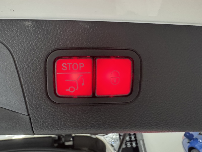 Image Mercedes-Benz GLC SUV GLC 300de 4MATIC SUV AMG Line   GLC 300de 4MATIC SUV AMG Line