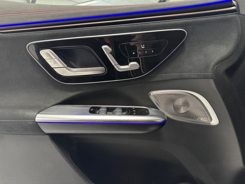 Image Mercedes-Benz EQE SUV EQE 350 4MATIC SUV AMG Line   EQE 350 4MATIC SUV AMG Line