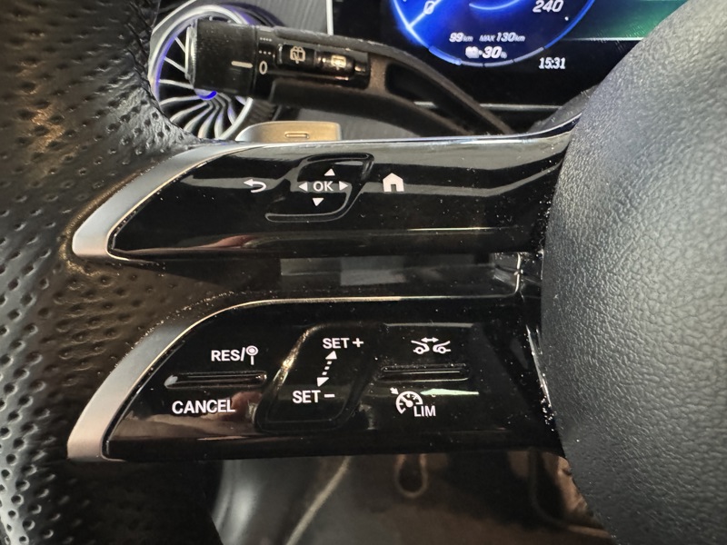 Image Mercedes-Benz EQE SUV EQE 350 4MATIC SUV AMG Line   EQE 350 4MATIC SUV AMG Line