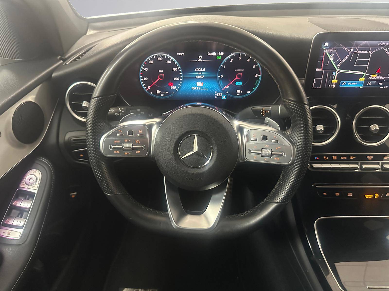 Image Mercedes-Benz GLC SUV GLC 300de 4MATIC SUV AMG Line  GLC 300de 4MATIC SUV AMG Line GLC 300de 4MATIC SUV AMG Line