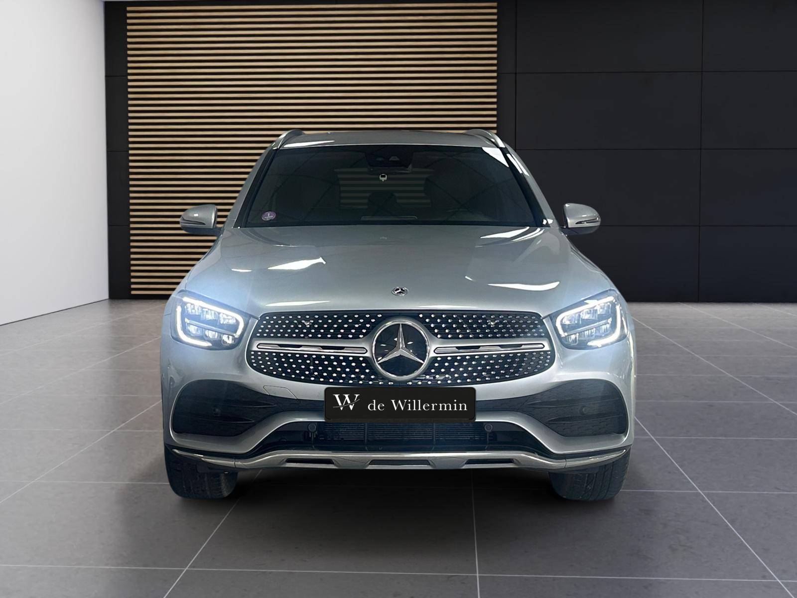 Image Mercedes-Benz GLC SUV GLC 300de 4MATIC SUV AMG Line  GLC 300de 4MATIC SUV AMG Line GLC 300de 4MATIC SUV AMG Line