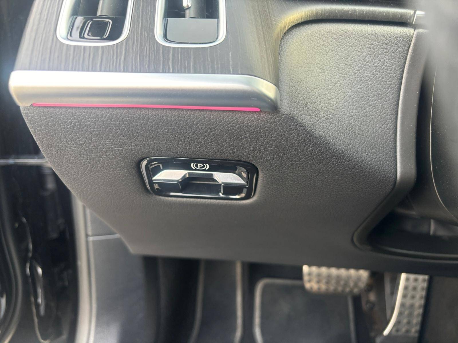 Image Mercedes-Benz CLASSE S 580 e Limousine AMG Line  Classe S 580 e Limousine AMG Line 580 e Limousine AMG Line