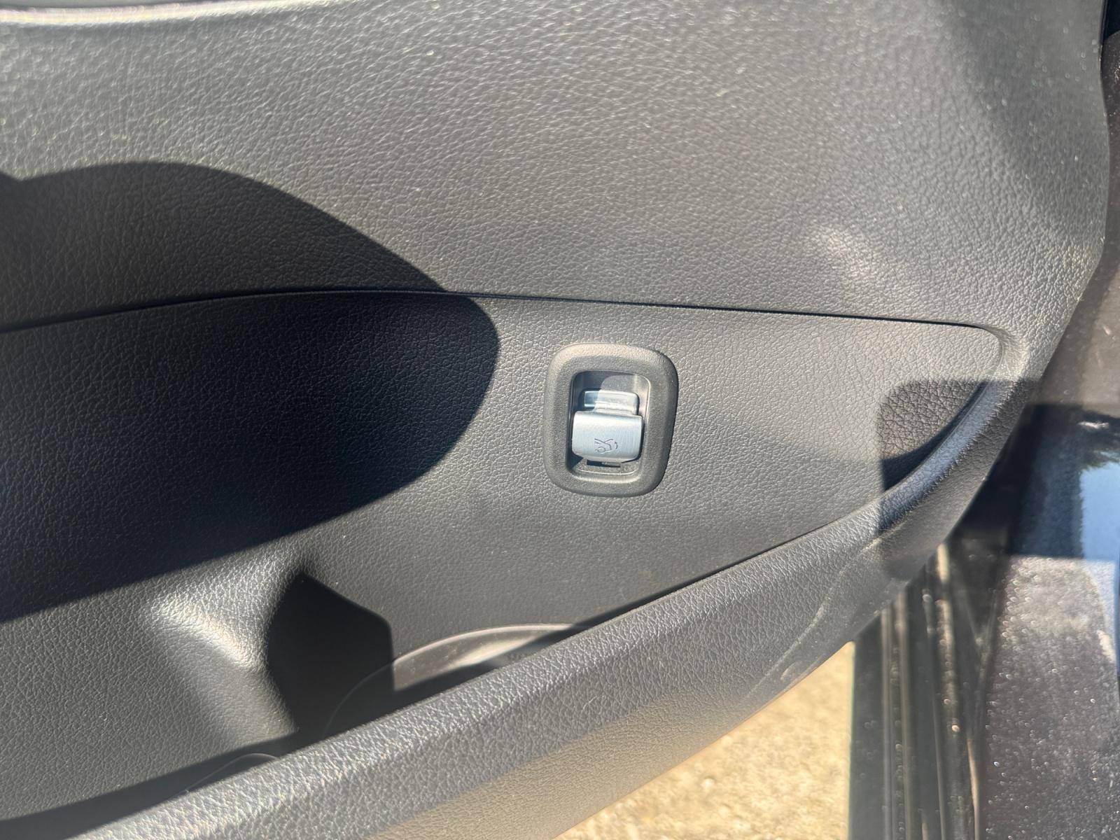 Image Mercedes-Benz CLASSE C BERLINE Classe C 220 d Berline Avantgarde Line  Classe C 220 d Berline Avantgarde Line Classe C 220 d Berline Avantgarde Line