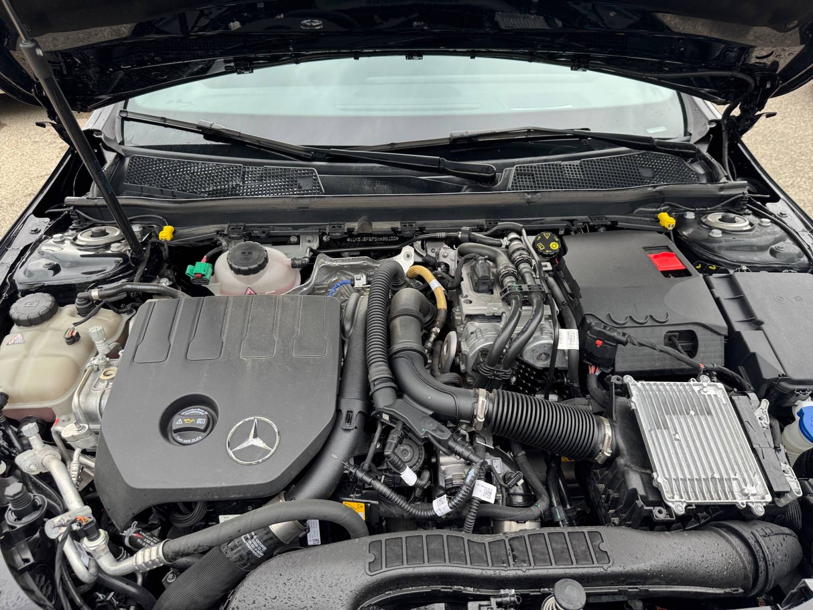 Image Mercedes-Benz CLA COUPÉ CLA 250 e Hybrid EQ Coupé AMG Line  CLA 250 e Hybrid EQ Coupé AMG Line CLA 250 e Hybrid EQ Coupé AMG Line