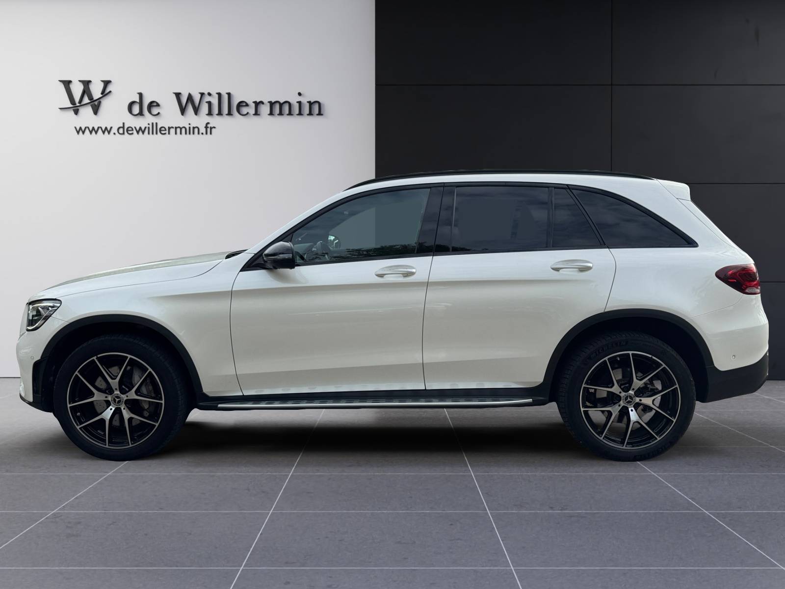 Image Mercedes-Benz GLC SUV GLC 300de 4MATIC SUV AMG Line  GLC 300de 4MATIC SUV AMG Line GLC 300de 4MATIC SUV AMG Line