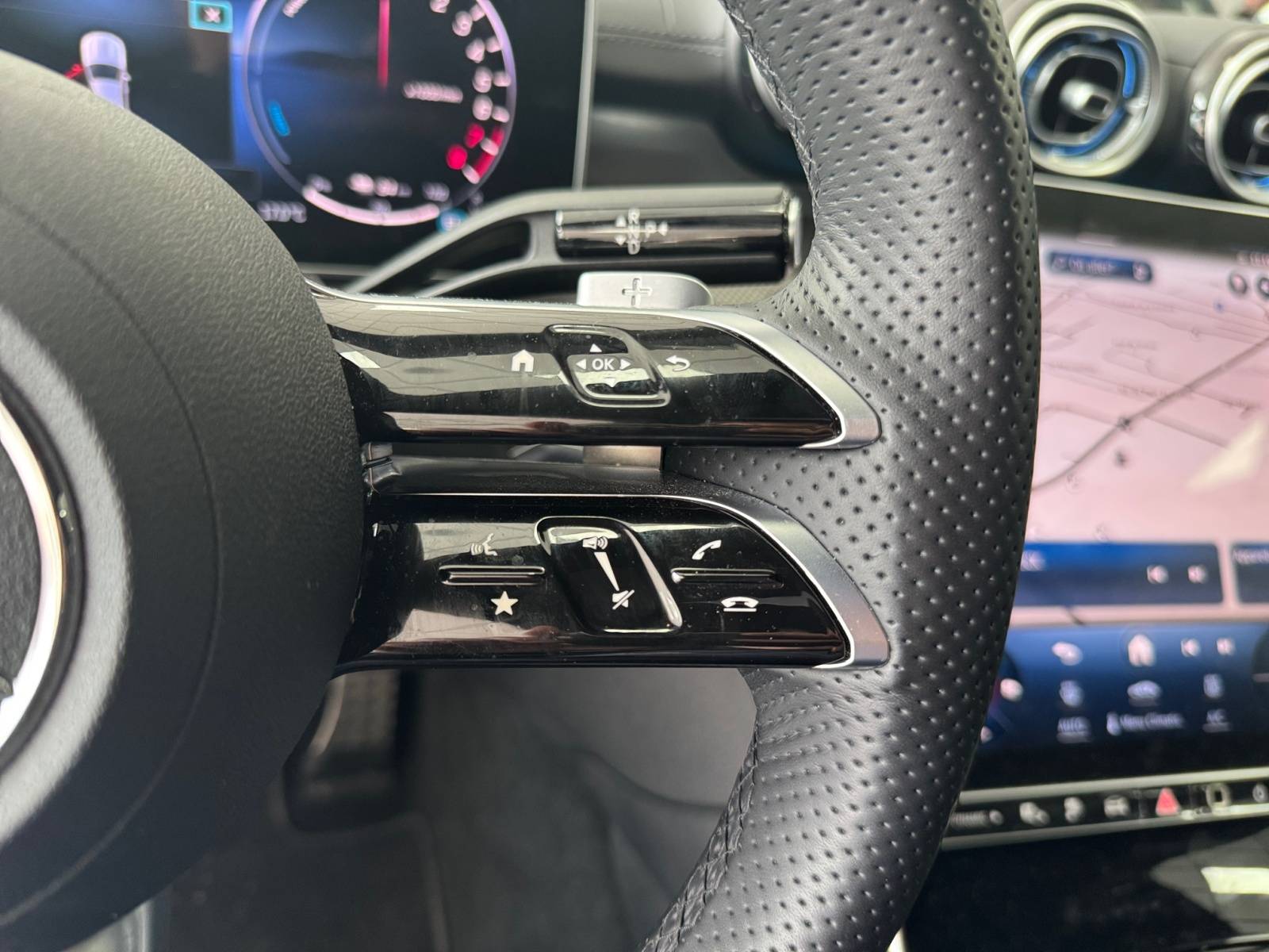 Image Mercedes-Benz CLASSE C BERLINE Classe C 300 e Hybrid EQ Berline AMG Line  Classe C 300 e Hybrid EQ Berline AMG Line Classe C 300 e Hybrid EQ Berline AMG Line