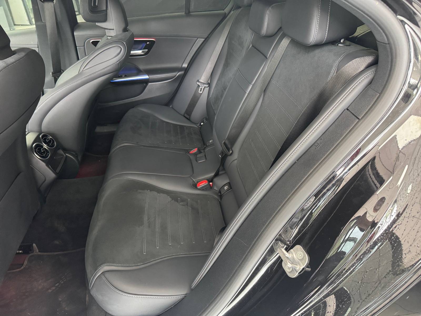 Image Mercedes-Benz CLASSE C BERLINE Classe C 300 e Hybrid EQ Berline AMG Line  Classe C 300 e Hybrid EQ Berline AMG Line Classe C 300 e Hybrid EQ Berline AMG Line