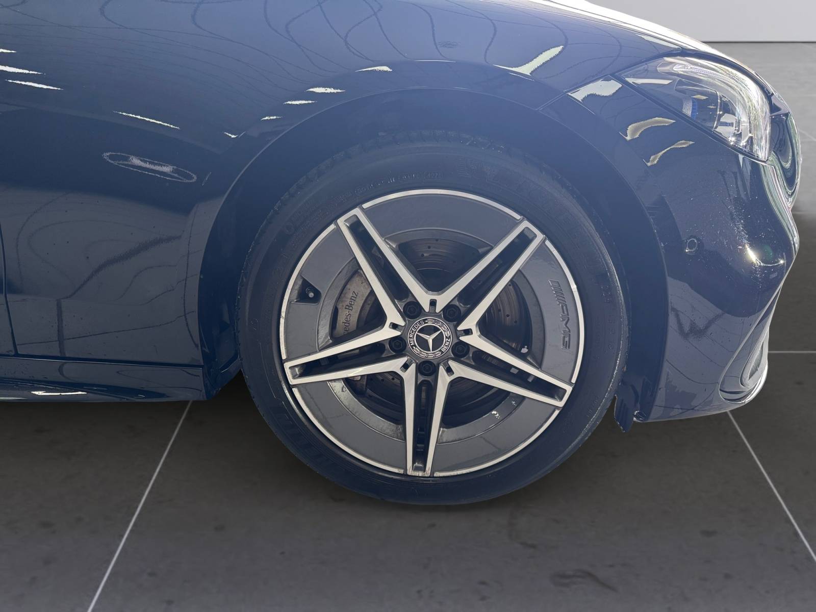 Image Mercedes-Benz CLASSE C BERLINE Classe C 300 e Hybrid EQ Berline AMG Line  Classe C 300 e Hybrid EQ Berline AMG Line Classe C 300 e Hybrid EQ Berline AMG Line