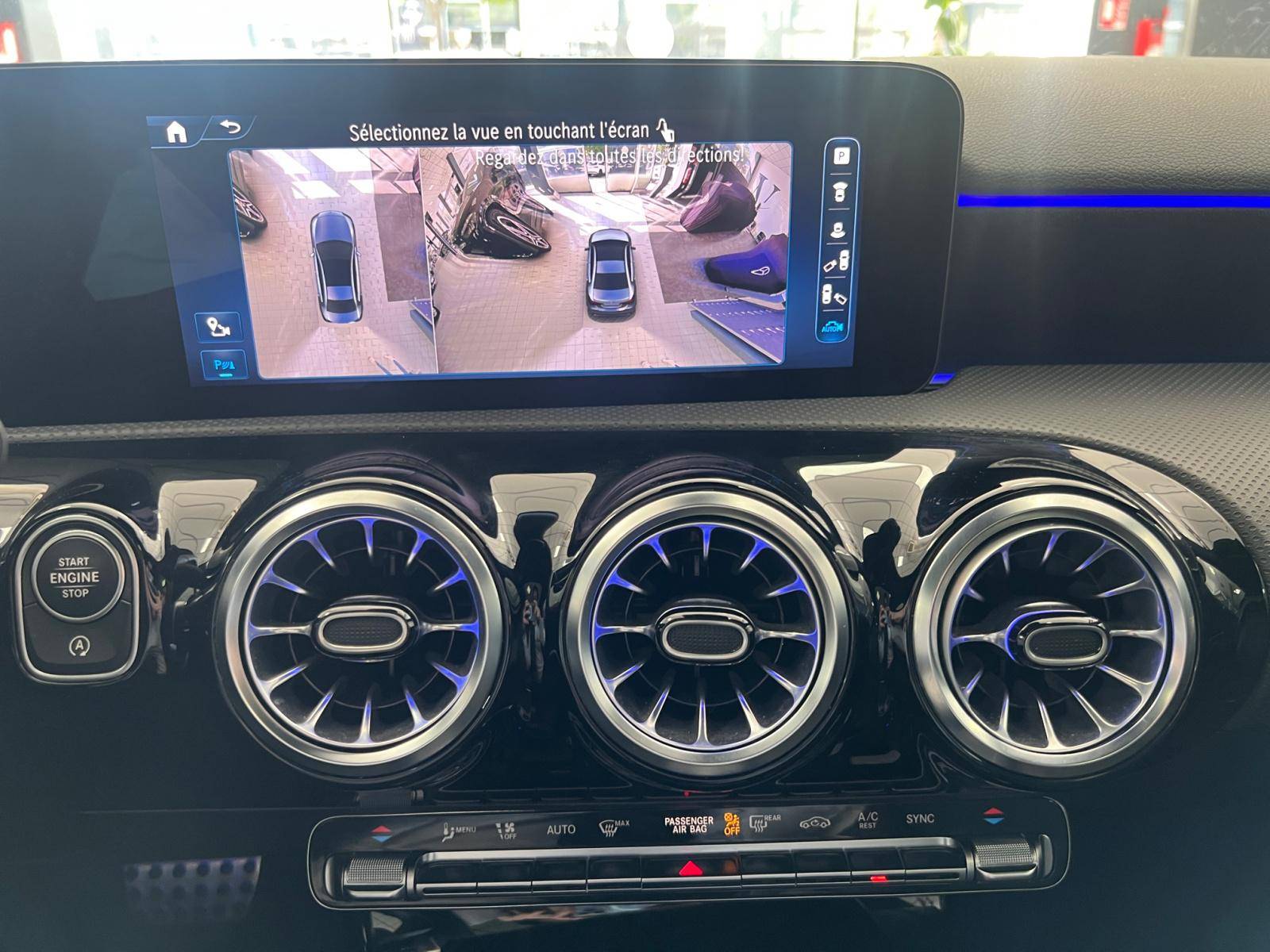 Image Mercedes-Benz CLASSE A 200 d Berline AMG Line  Classe A 200 d Berline AMG Line 200 d Berline AMG Line